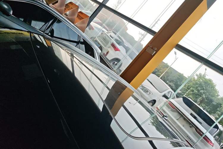 Used Hongqi HS5 2022 Revised Version 2.0T Smart Connect Flagship Edition