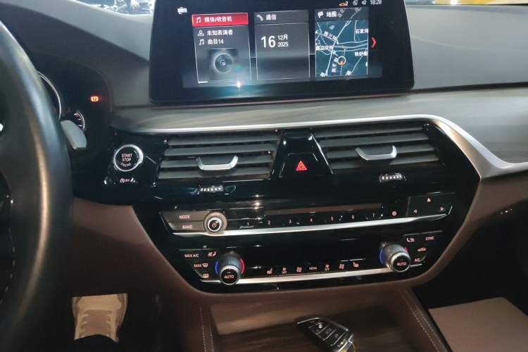 Used BMW 5 Series 2018 530Li xDrive Luxury Package
