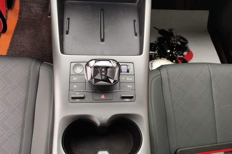 Used BYD Qin PLUS 2025 DM-i Smart Drive 55KM Leading Model
