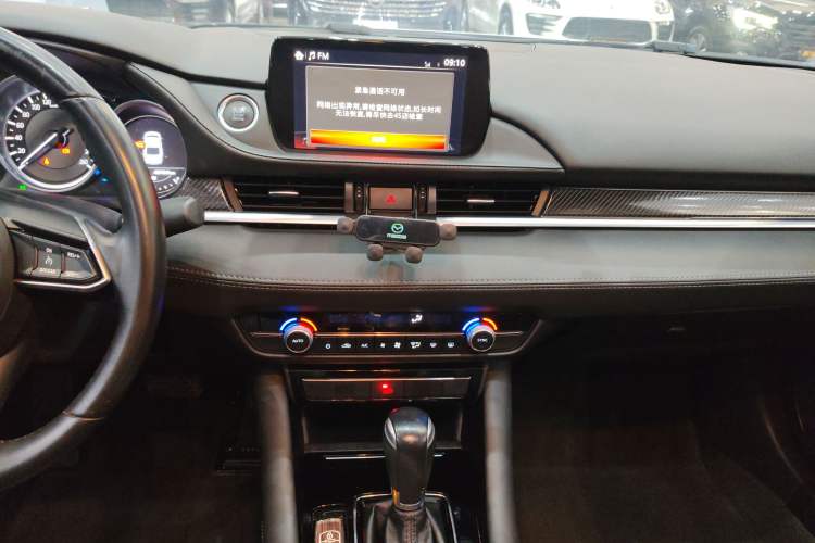 Used Mazda Atenza 2021 2.0L Blue Sky Luxury Edition
