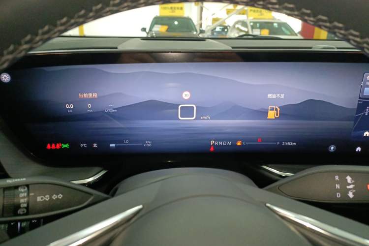 Used Buick Envision 2025 Encore Plus 28T Two-Wheel-Drive Platinum Edition