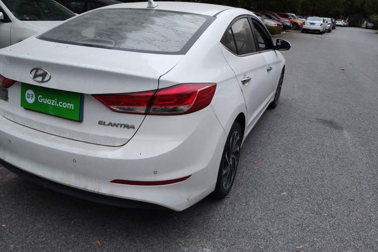 Used Hyundai Elantra 2019 1.5L CVT ZhiXuan – Elite Version
