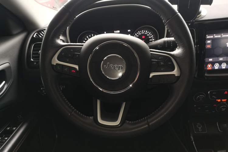 Used  Compass 2020 220T Automatic Elite Edition