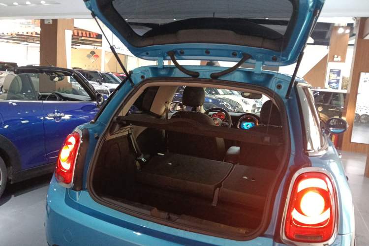 Used  MINI 2018 1.5T ONE PLUS
