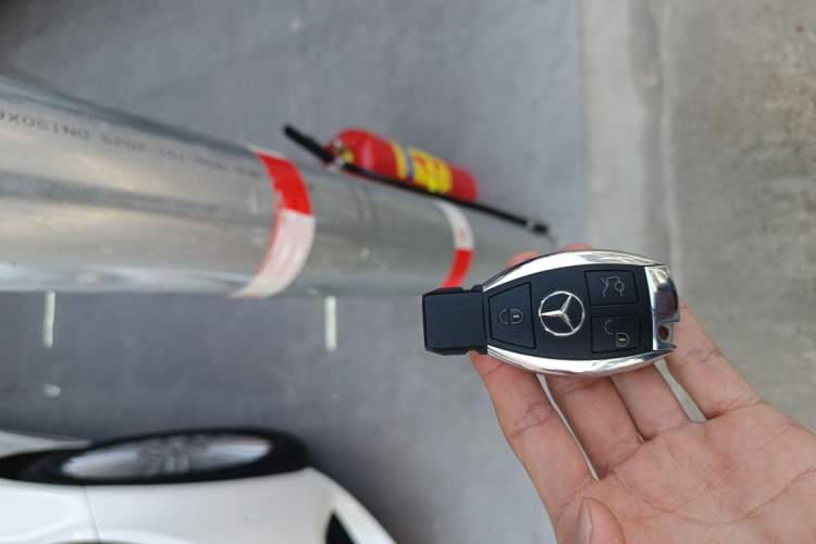 Used Mercedes-Benz C-Class 2015 Facelift C 180 L