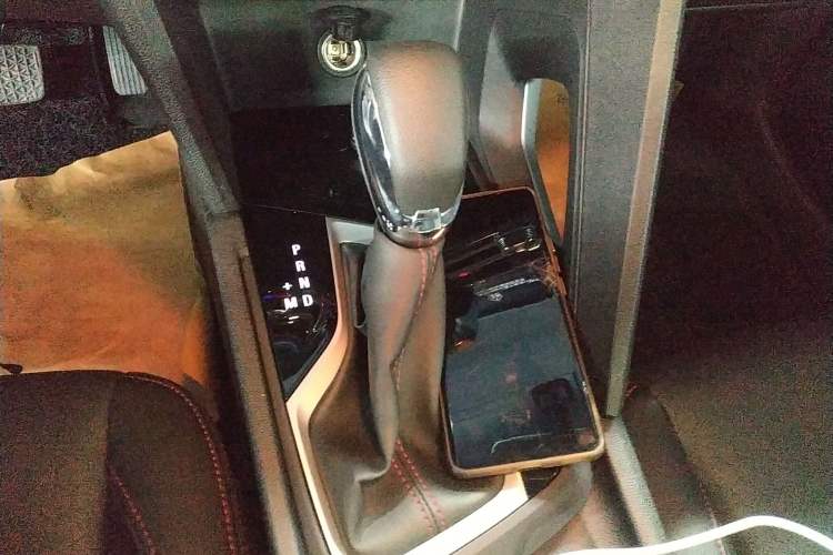 Used Chevrolet Orlando 2019 Redline 530T Automatic Enjoyment Version (5+2 Seating) China VI
