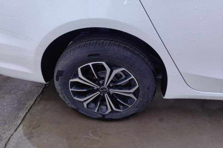 Used Roewe i6 MAX New Energy 2023 EV 420 Skyroof Special Edition