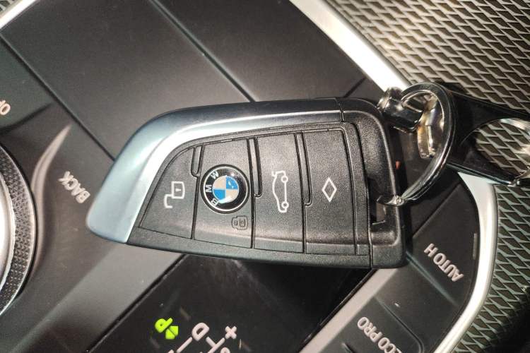 Used BMW 3 Series 2021 Second Facelift 325i M Sport Night Edition Package