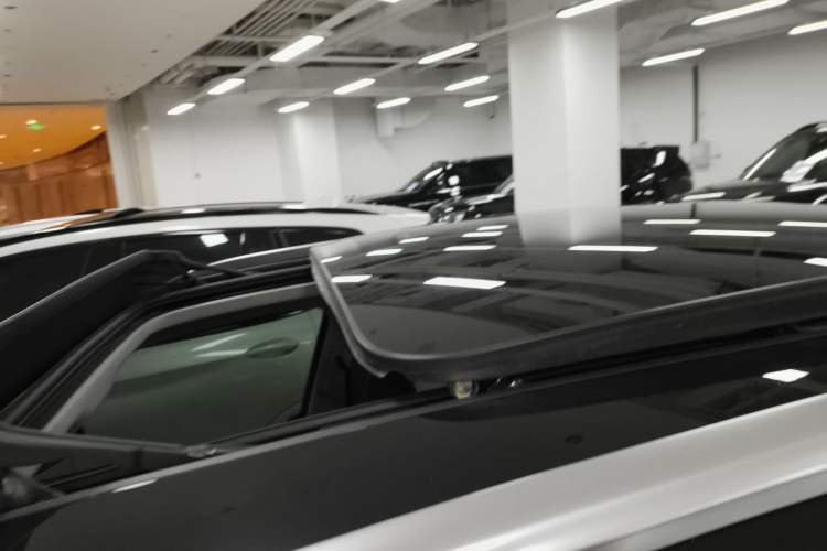 Used Audi Q5L 2022 40T Luxury Dynamic Model