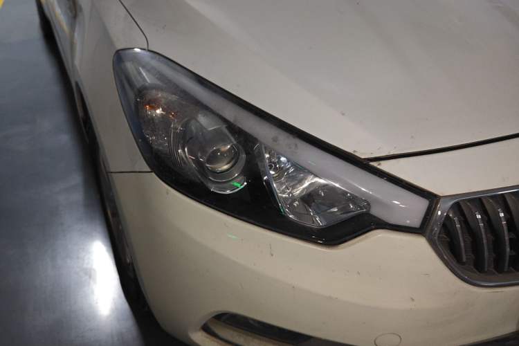 Used Kia K3 2015 1.6L Manual GL
