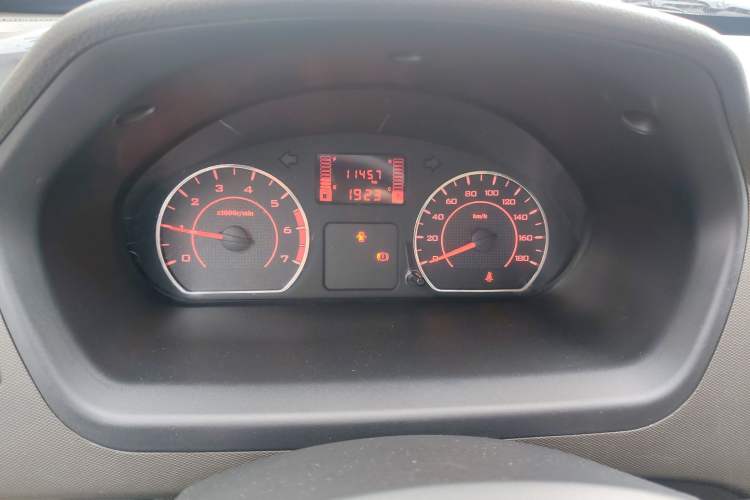 Used Wuling Rongguang S 2023 1.5L Base Version 5/7 Seats
