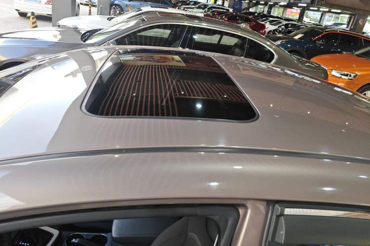 Used Hyundai Elantra 2016 1.6L Automatic ZhiXuan – Elite Version
