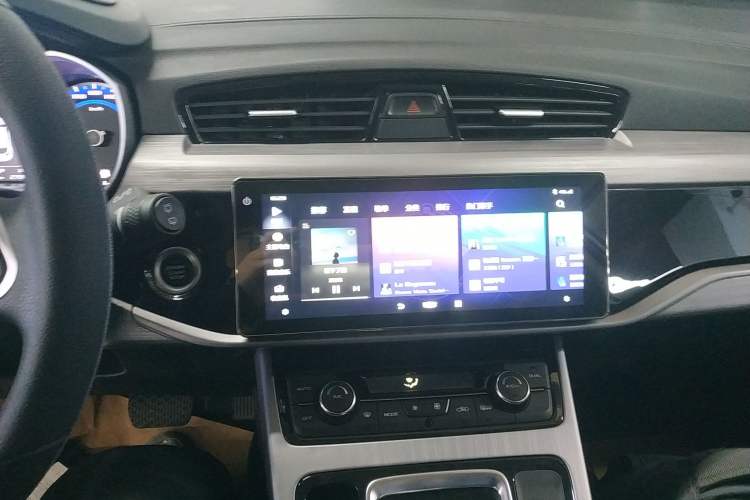 Used Geely Auto Emgrand X7 Sport 2021 Million Edition 1.8TD DCT Two-Wheel Drive Comfort Model