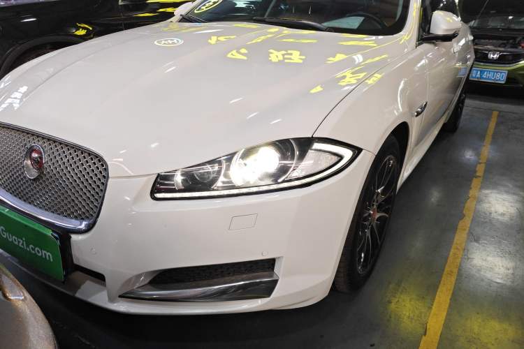 Used Jaguar XF 2015 XF 2.0T Luxury Edition