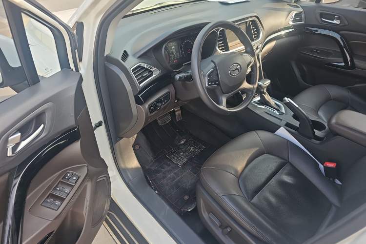 Used GAC Trumpchi GS4 2015 200T G-DCT Luxury Edition