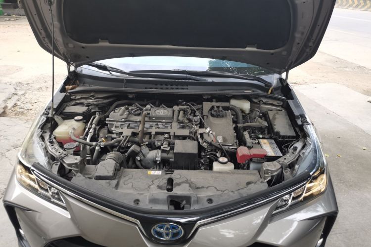 Used Toyota Corolla 2021 Dual-Motor 1.8L E-CVT Elite Edition