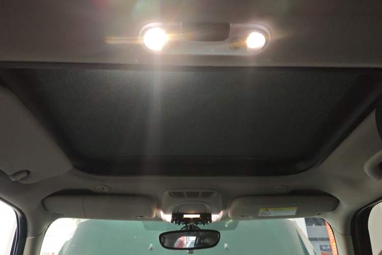 Used  MINI 2016 1.5T COOPER Five-Door Edition
