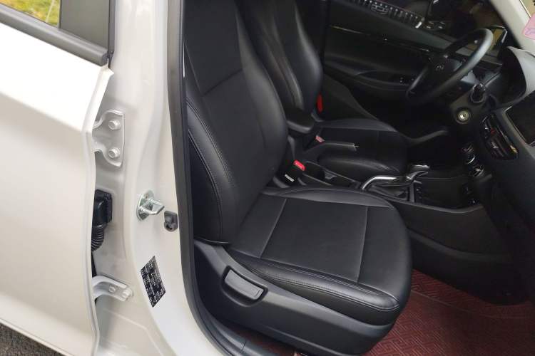 Used Hyundai Celesta 2020 1.6L Automatic GL Enjoyable Edition