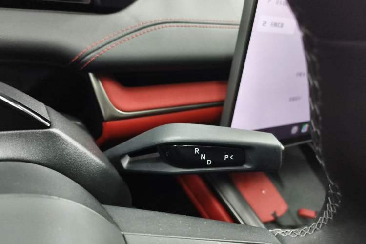 Used Xiaomi Auto SU7 2024 Rear-Drive Long-Range Intelligent Driving Version