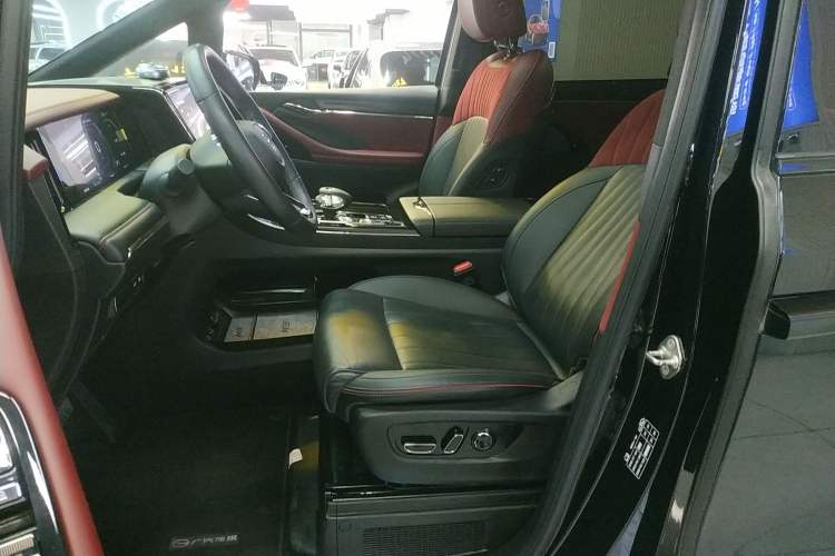 Used GAC Trumpchi M8 2023 Zongshi Series Dual-Motor YuZun Edition