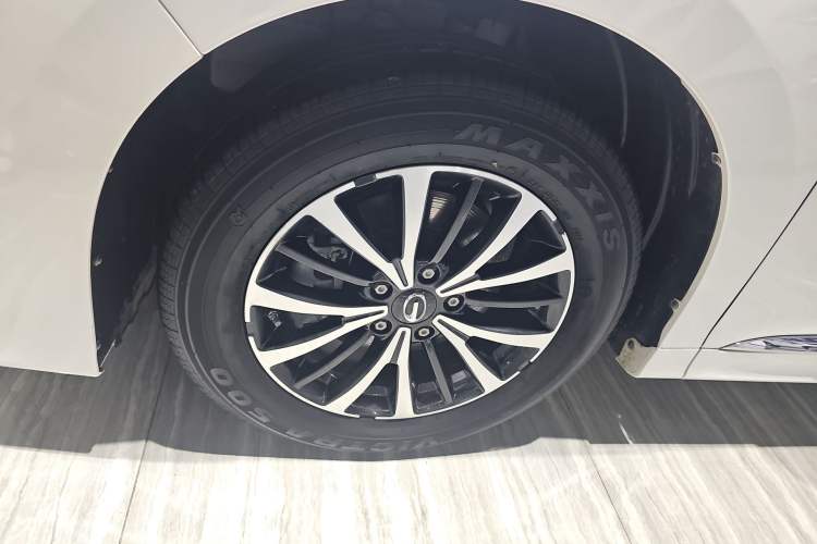 Used GAC Trumpchi M8 2021 Lingxiu Series 390T Deluxe Edition
