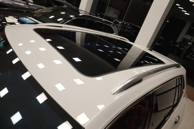 Used Volkswagen Tiguan L 2022 330TSI Automatic Two-Wheel Drive R-Line Enhanced Edition