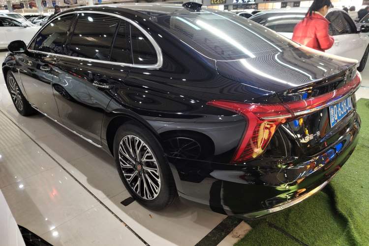 Used Hongqi H5 2024 2.0T Automatic Smart Connect Flagship Edition
