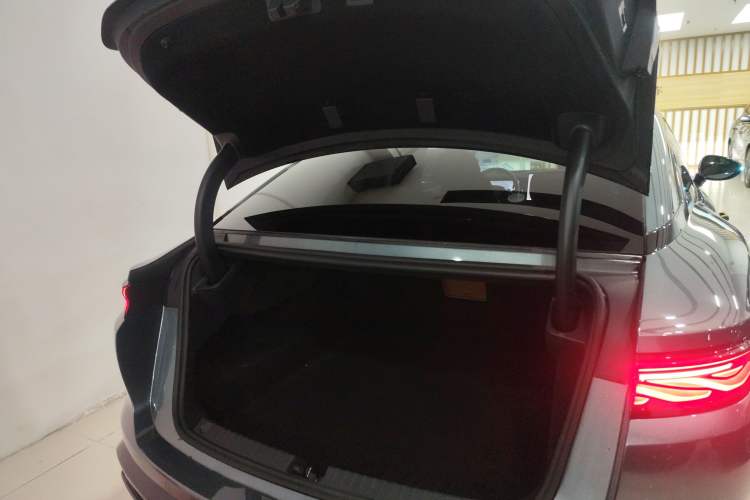 Used BYD Han L 2025 DM-p Four-Wheel-Drive LiDAR Flagship Model
