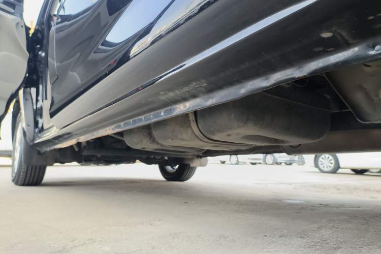 Used FORTHING Lingzhi 2020 M5L 2.0L Luxury 7-Seater
