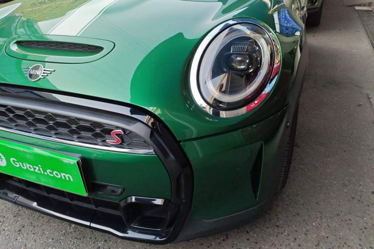 Used  MINI 2022 2.0T COOPER S Classic Edition
