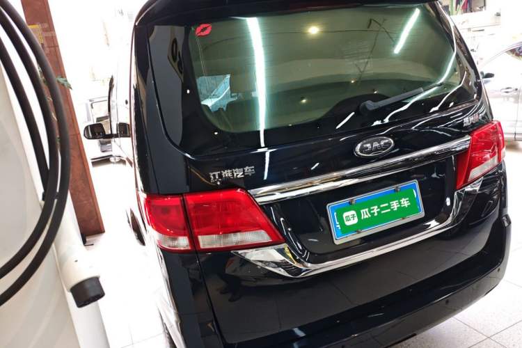 Used  M4 2019 Business Series 2.0L Manual - China VI Standard