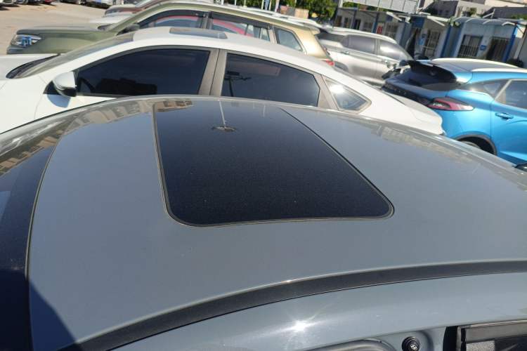 Used Hyundai Elantra 2021 240TGDi DCT LUX Prestige Edition
