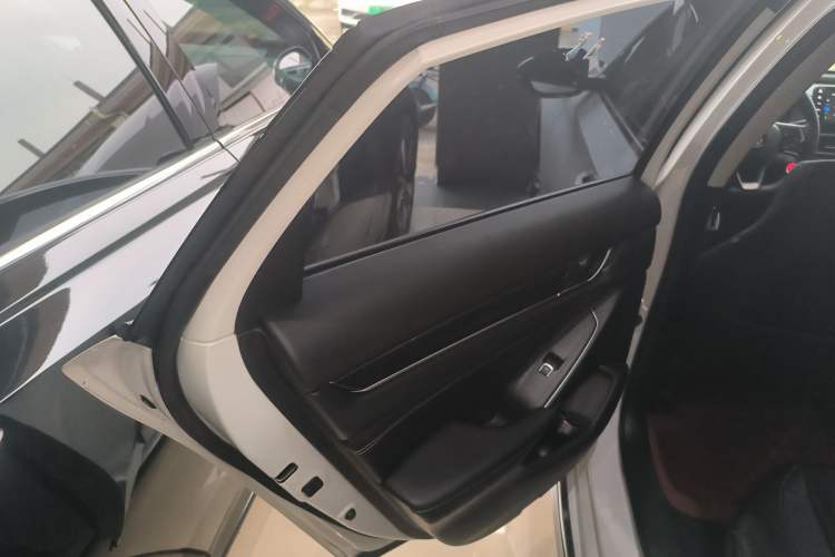 Used Honda Accord 2022 260TURBO Phantom Night · Prestige Edition