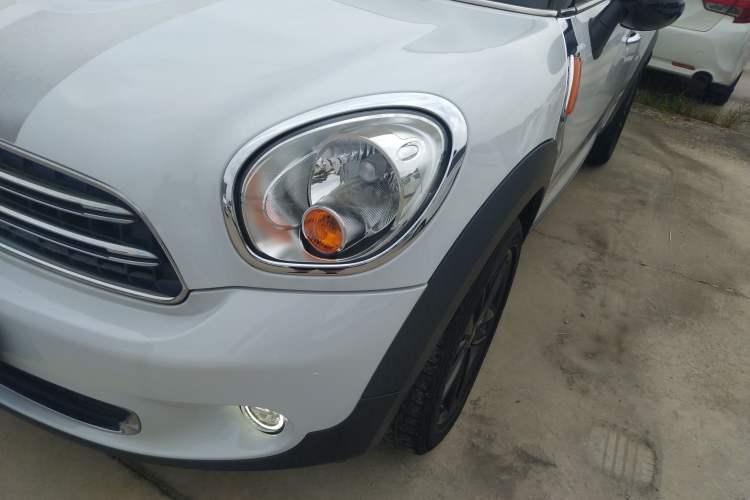 Used  Countryman 2014 1.6L COOPER Fun
