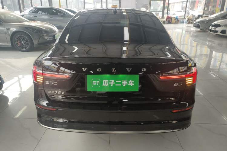 Used Volvo S90 2026 B5 Zhiya Luxury Edition