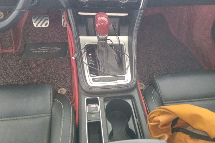 Used MG 6 2017 20T Automatic Luxury Smart Connect Version China V Standard
