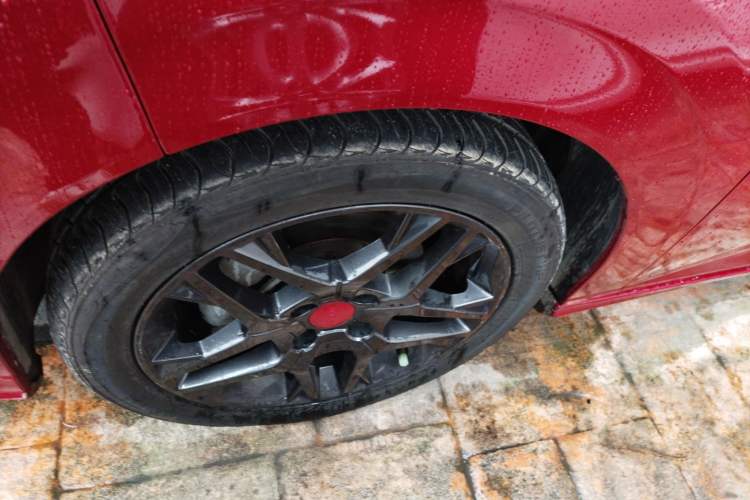 Used Dongfeng Aeolus Yixuan 2021 230T Automatic Zuiying Knight Edition
