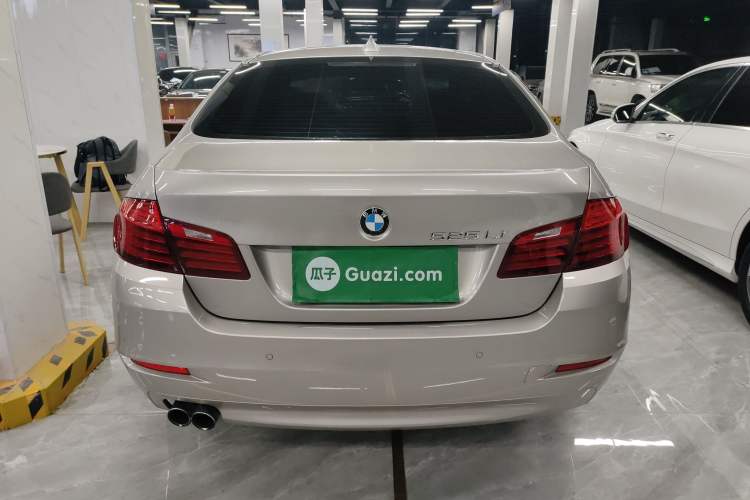 Used BMW 5 Series 2014 525Li Leading Model