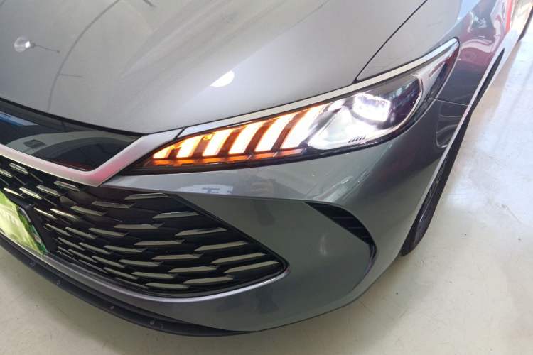 Used BYD Qin PLUS 2025 DM-i Smart Drive 55KM Leading Model