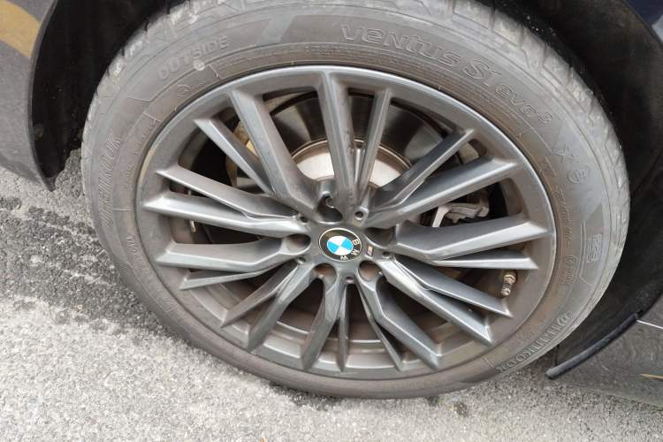 Used BMW 3 Series 2024 330i M Sport Night Edition Package
