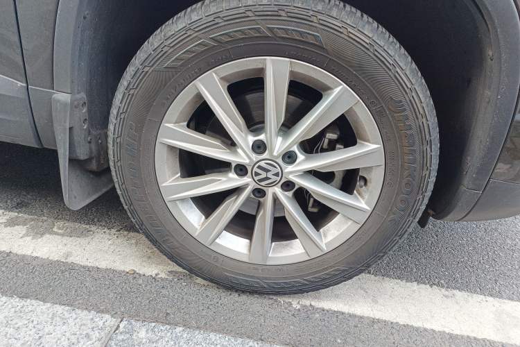 Used Volkswagen Tiguan 2016 280TSI Automatic Two-Wheel Drive Silk Road Comfort Edition