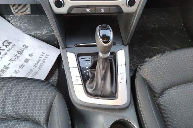 Used Hyundai Elantra 2016 1.6L Automatic ZhiXuan – Elite Version