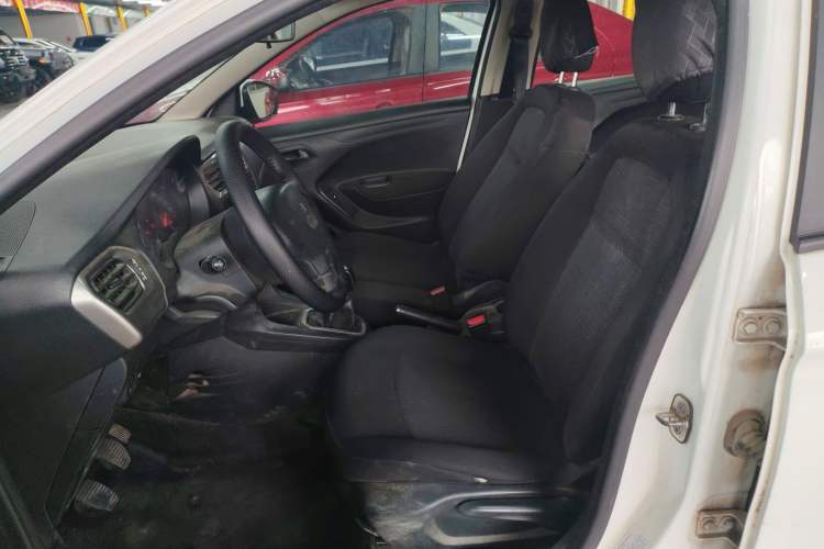 Used Peugeot 301 2016 1.6L Manual Happiness Edition