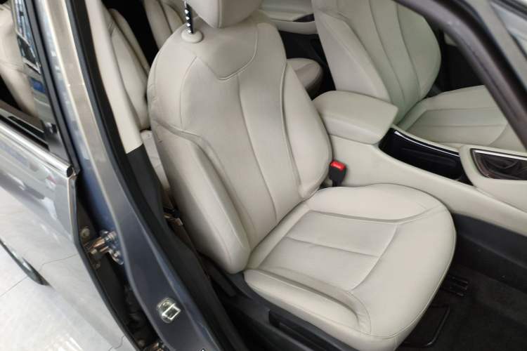 Used Buick GL6 2019 18T 6-Seater Elite Version China VI Standard