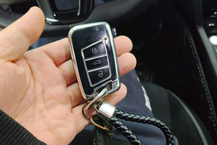 Used Volkswagen FAW-Volkswagen CC 2020 330TSI Huayan Edition China VI Standard
