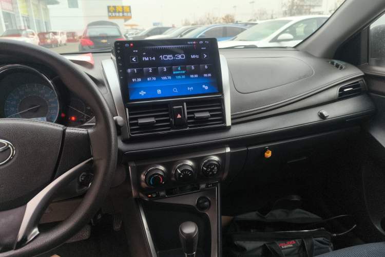 Used Toyota YARiS L 2015 1.5E Automatic Charm Edition