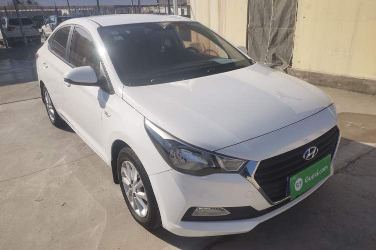 Used Hyundai Verna 2016 1.4L Manual Cool Edition GLS
