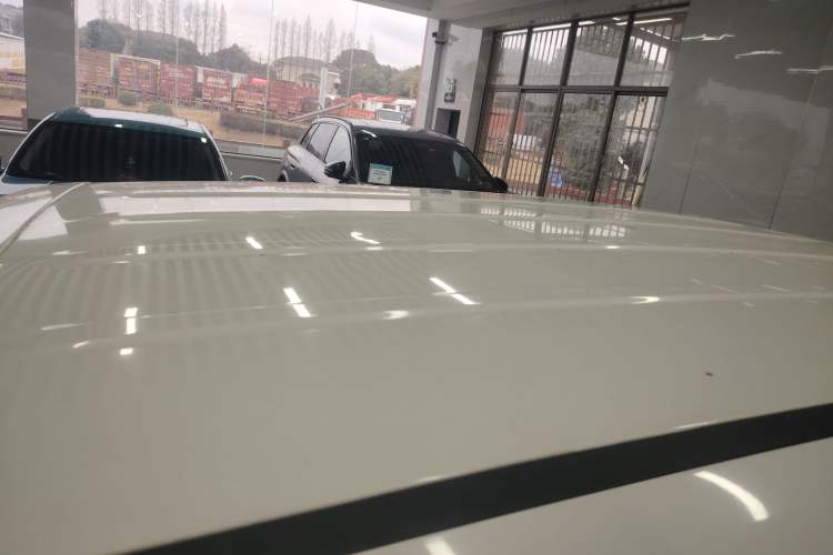 Used  Renegade 2017 180T Automatic Kinetic Edition+
