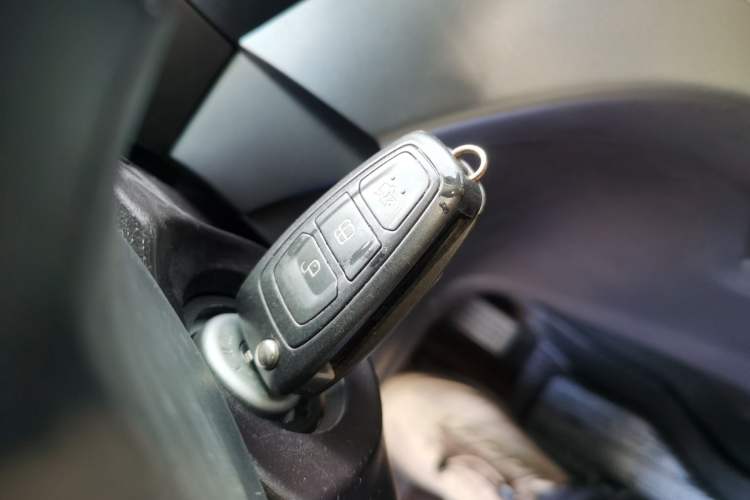 Used Ford Kuga 2019 EcoBoost 180 Two-Wheel-Drive Platinum Edition China VI Standard
