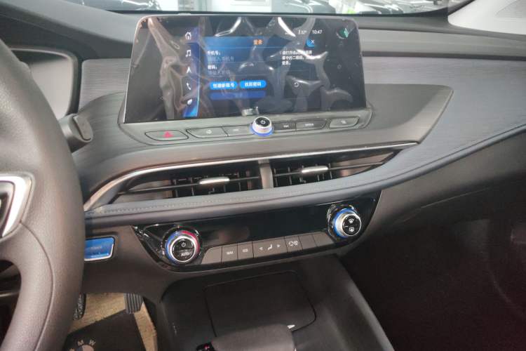 Used Buick Velite 6 2023 430km Range Commuter Version
